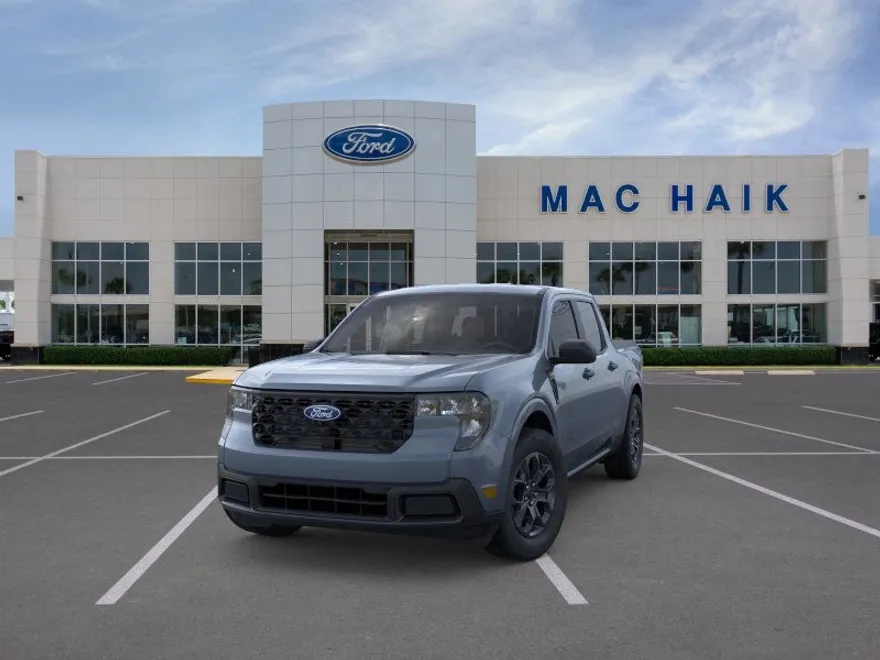 2025 Ford Maverick XLT photo 1