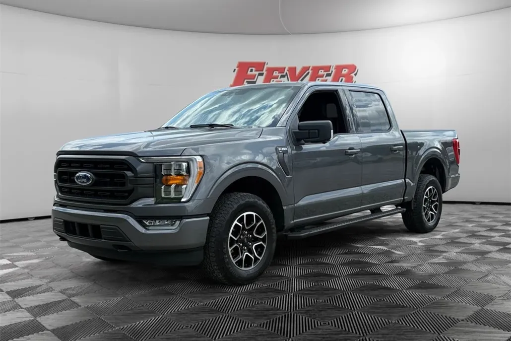 2022 Ford F-150 XLT photo 1