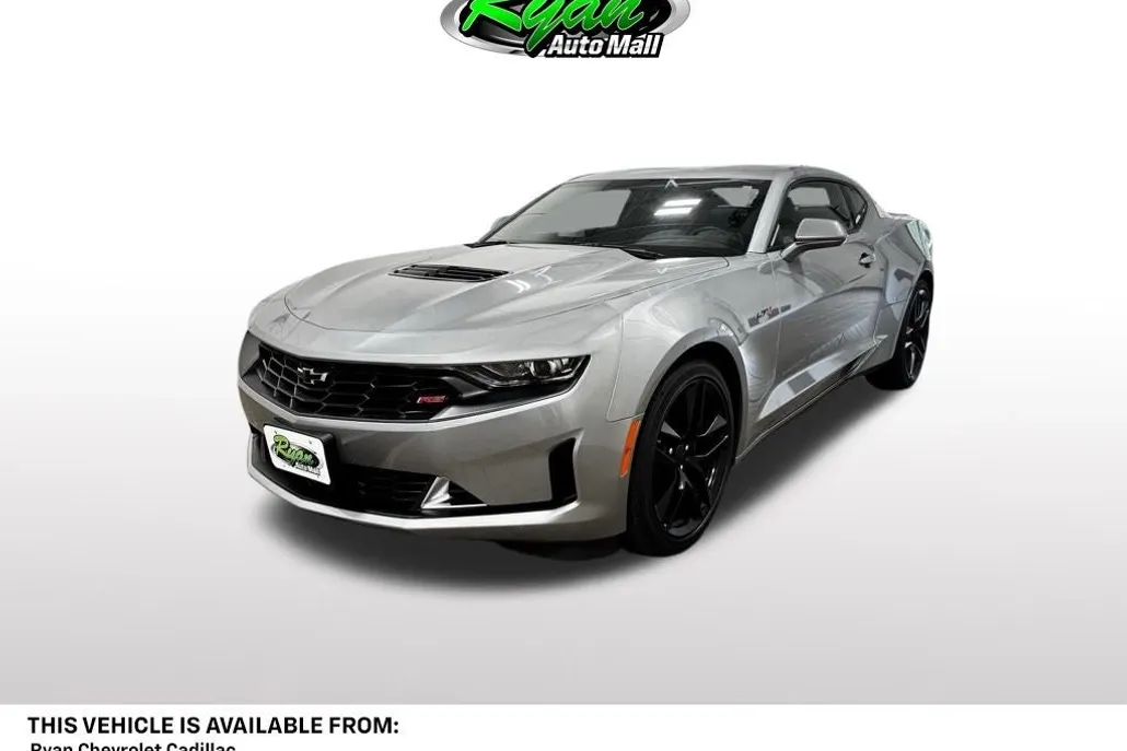 2023 Chevrolet Camaro LT1 photo 1
