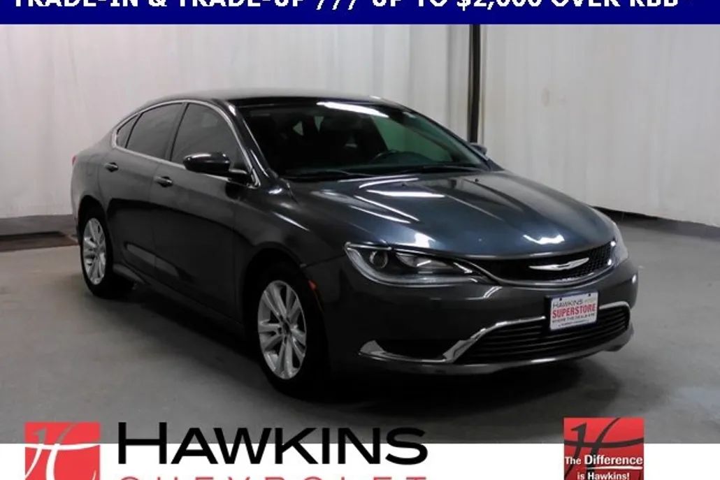 2015 Chrysler 200 Limited photo 1