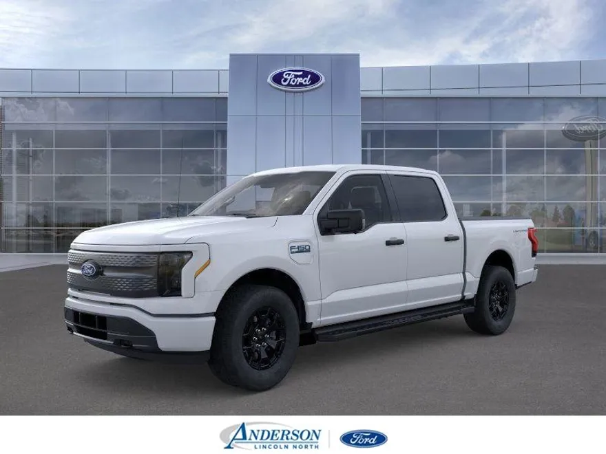 2025 Ford F-150 Lightning XLT photo 1