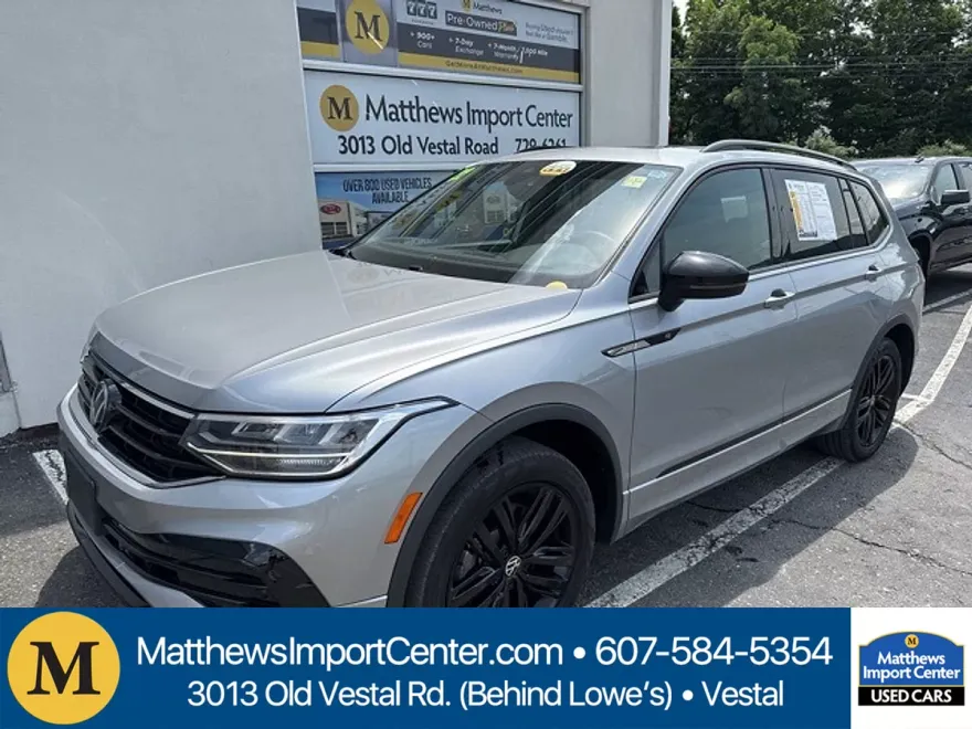 2022 Volkswagen Tiguan SE R-Line Black photo 1