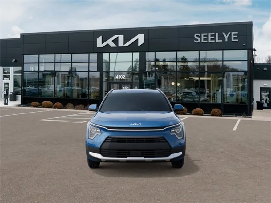 2025 Kia Niro EX photo 1
