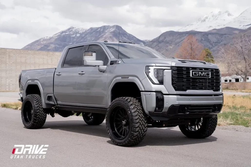 2025 Gmc Sierra 3500 HD Denali Ultimate photo 1