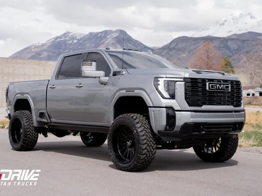 2025 Gmc Sierra 3500 HD Denali Ultimate photo 1