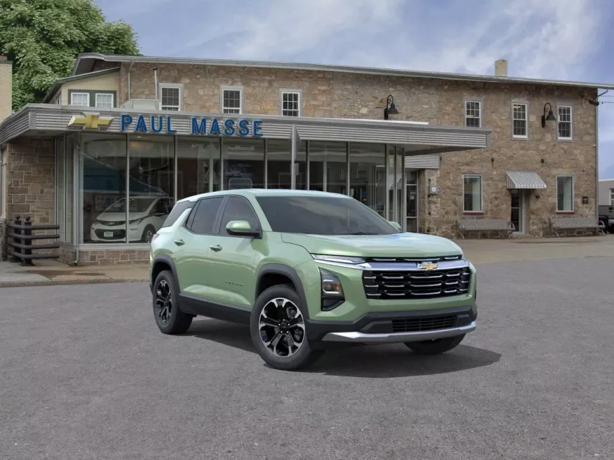 2026 Chevrolet Equinox LT photo 1