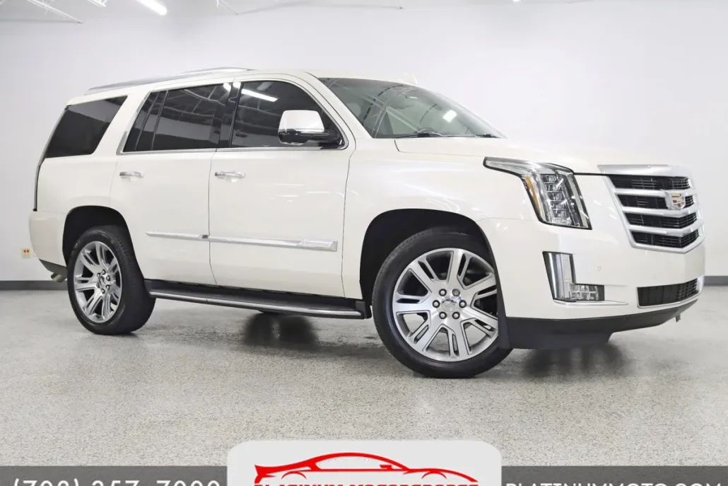 2015 Cadillac Escalade Luxury photo 1