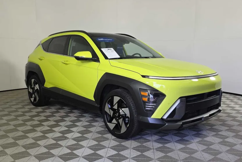 2024 Hyundai Kona Limited photo 1