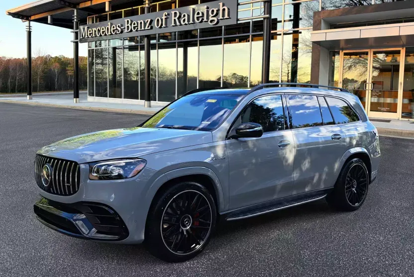 2026 Mercedes Benz GLS AMG 63 4MATIC photo 1