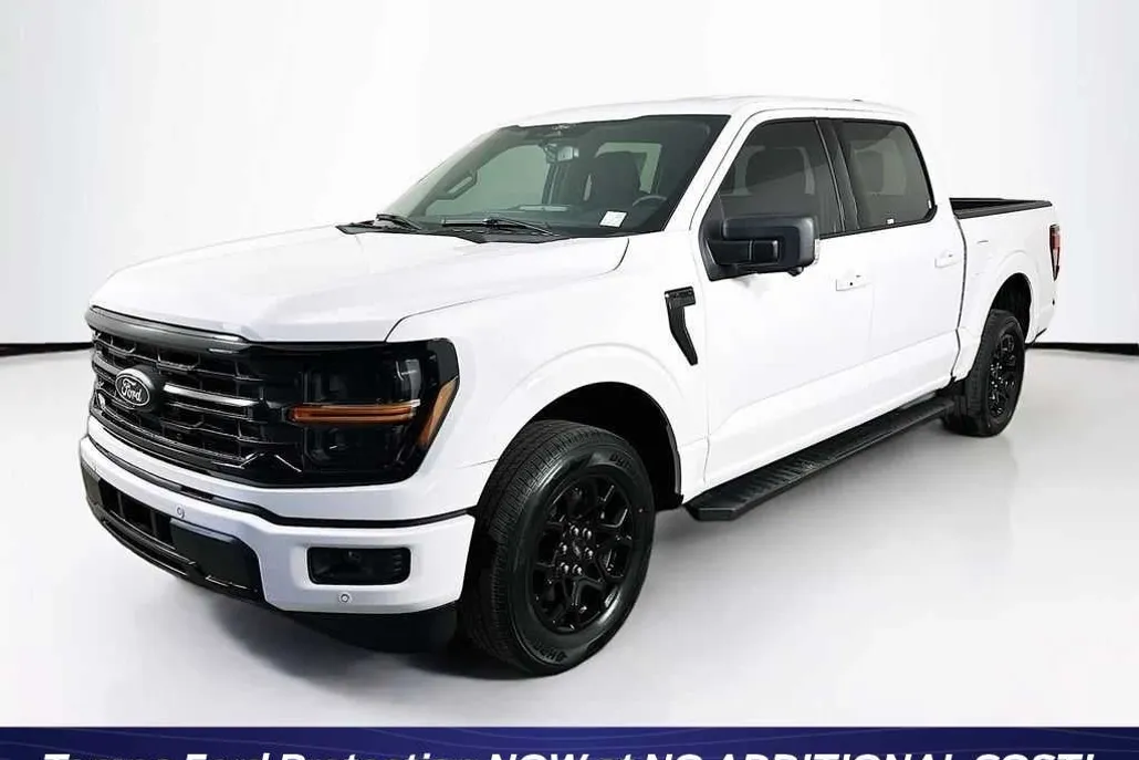 2025 Ford F-150 XLT photo 1