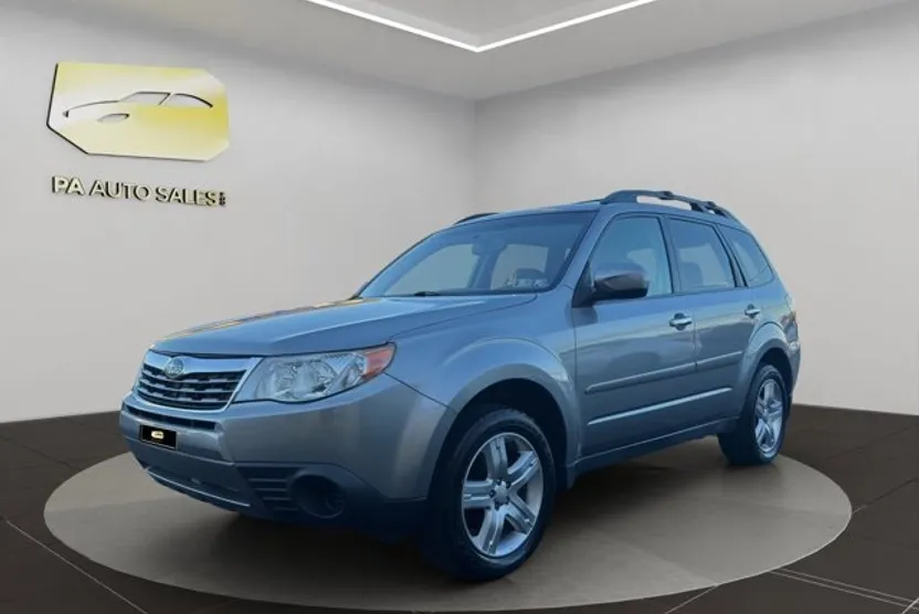 2010 Subaru Forester 2.5X Premium photo 1