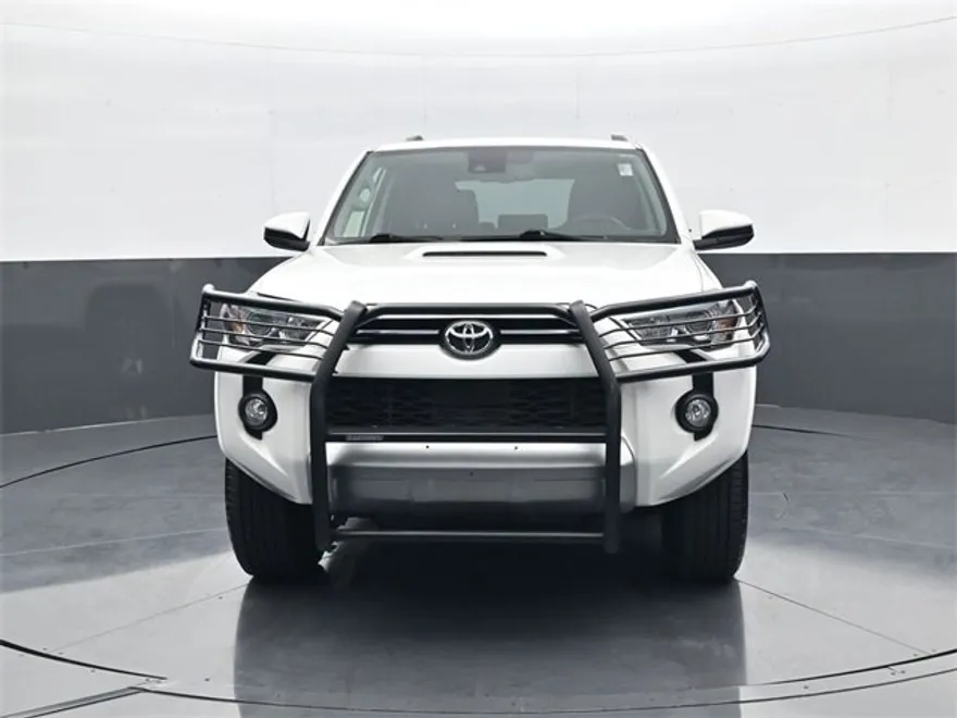 2020 Toyota 4Runner TRD Off-Road photo 1