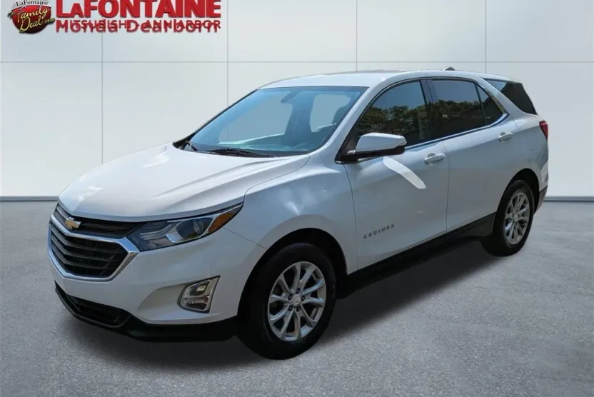 2019 Chevrolet Equinox LT photo 1