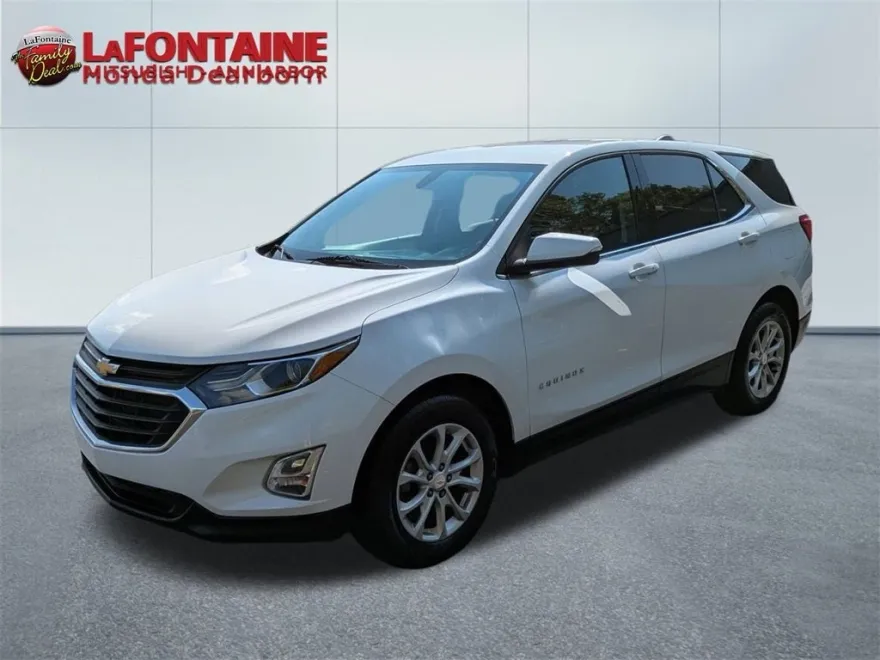 2019 Chevrolet Equinox LT photo 1