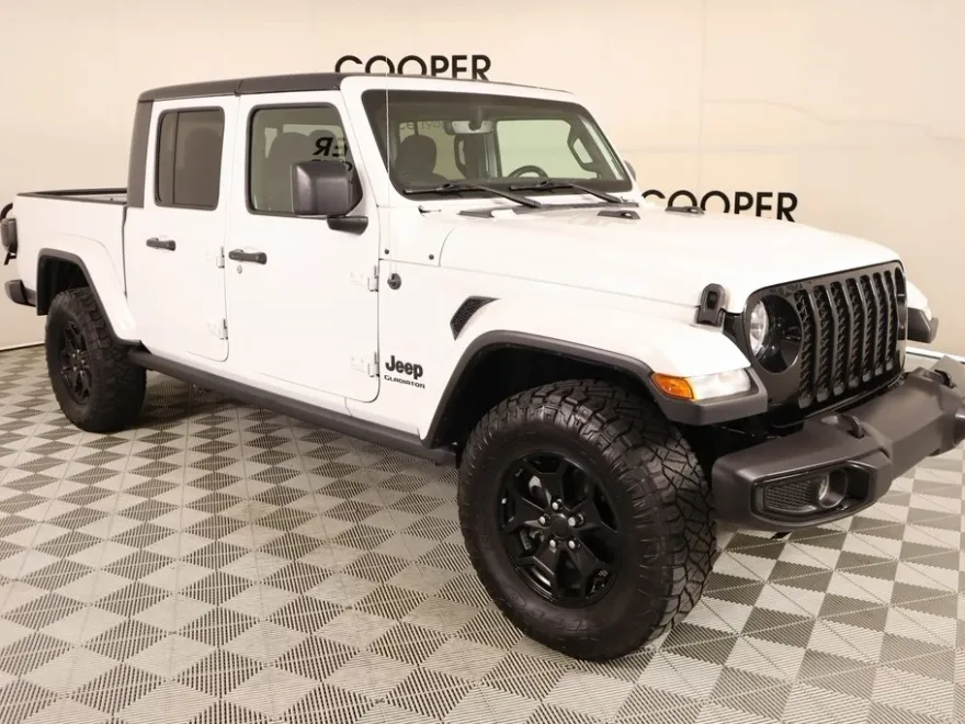 2021 Jeep Gladiator Willys photo 1
