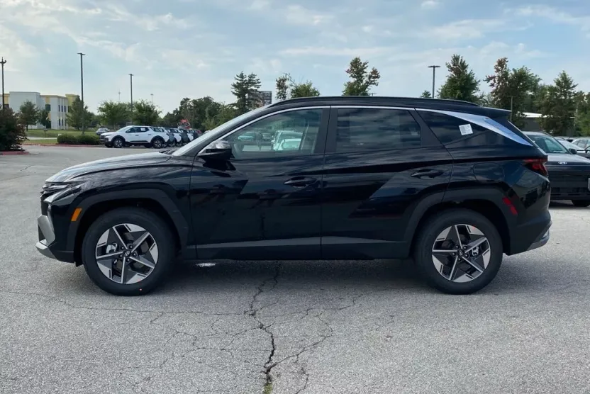 2026 Hyundai Tucson SEL photo 1