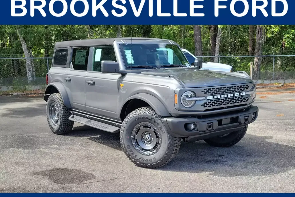2025 Ford Bronco Badlands photo 1