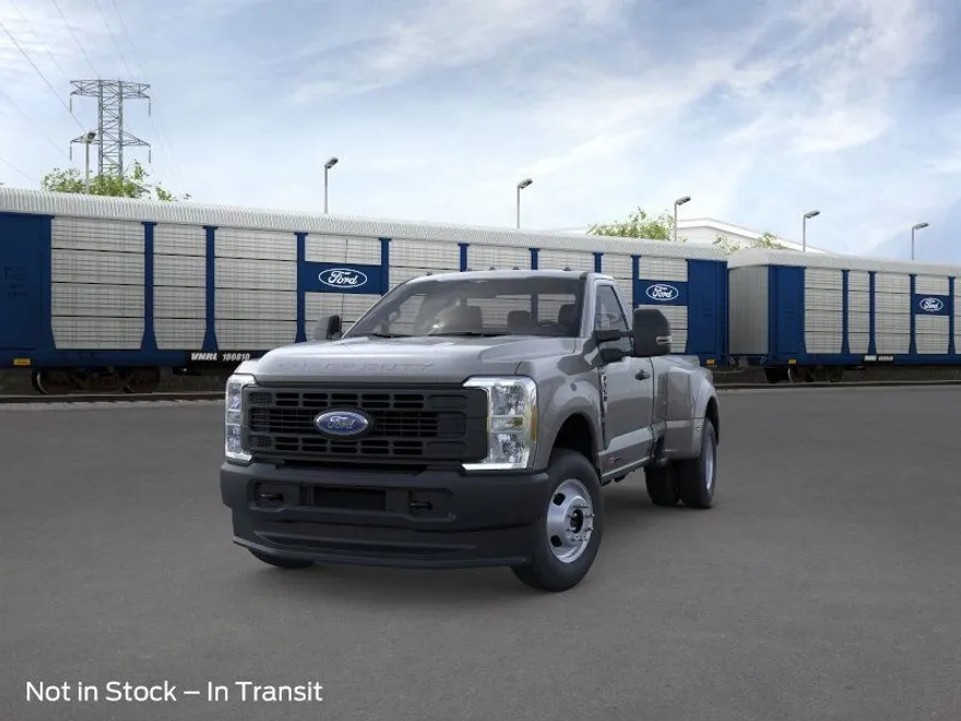2025 Ford F-350 photo 1