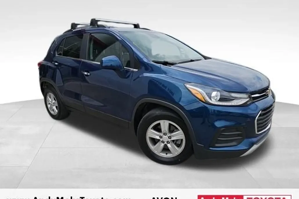 2020 Chevrolet Trax LT photo 1