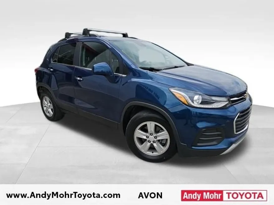 2020 Chevrolet Trax LT photo 1