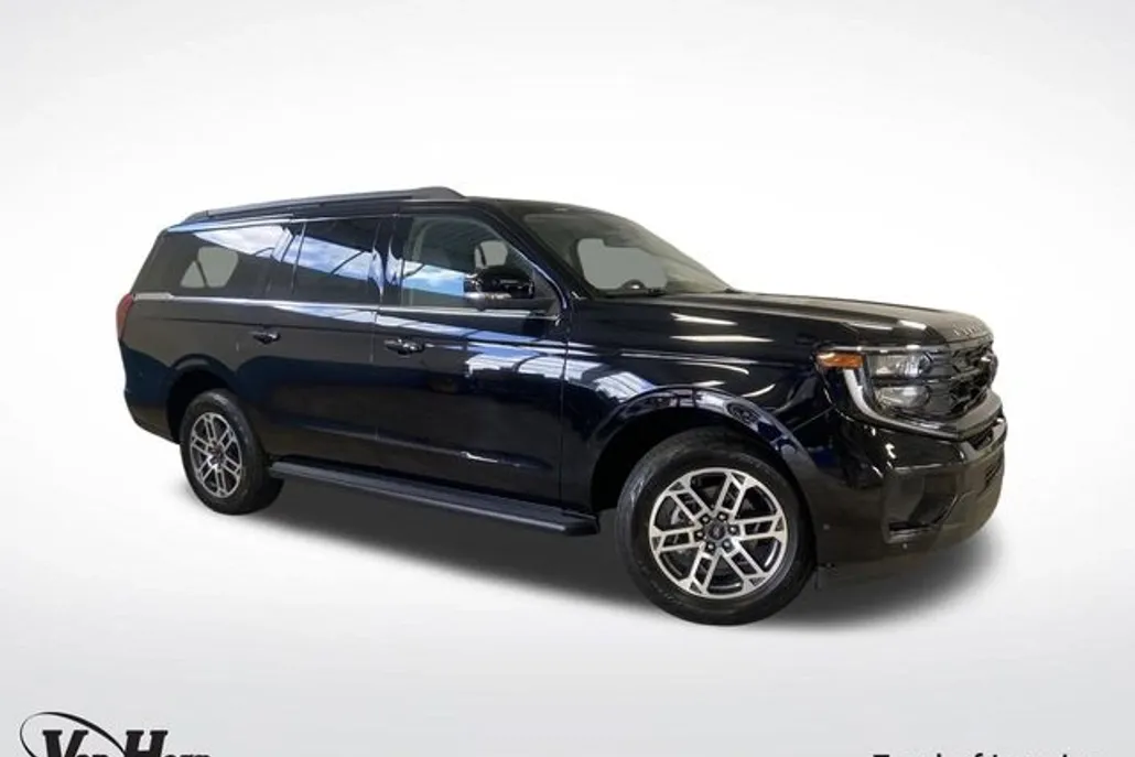 2025 Ford Expedition MAX photo 1