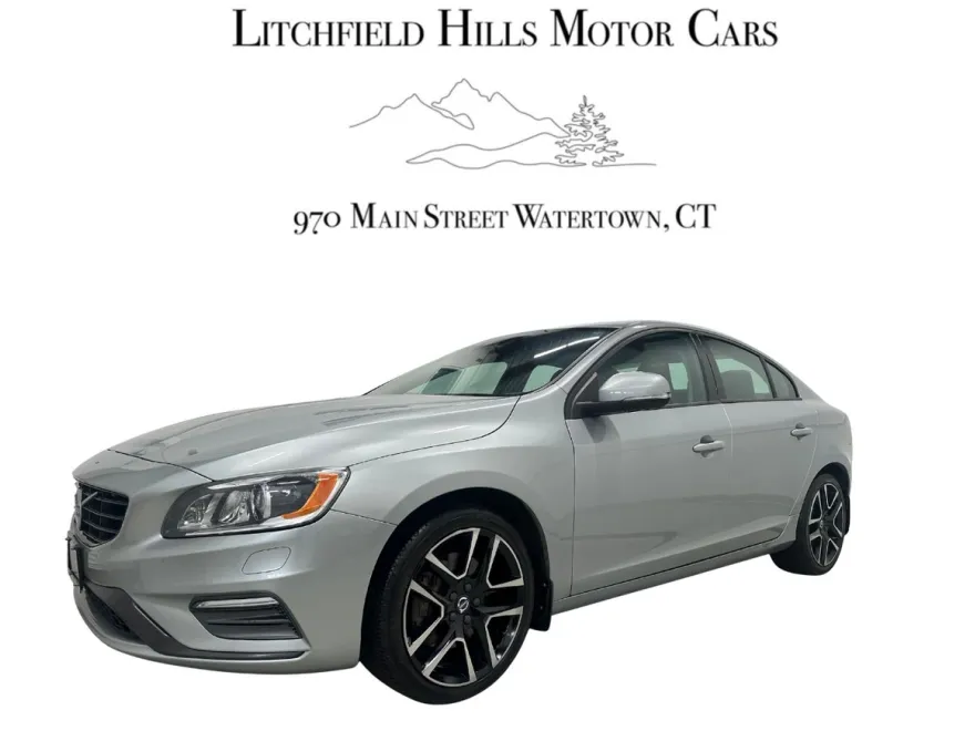 2018 Volvo S60 T5 AWD Dynamic photo 1