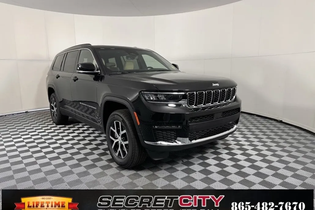 2025 Jeep Grand Cherokee Limited photo 1