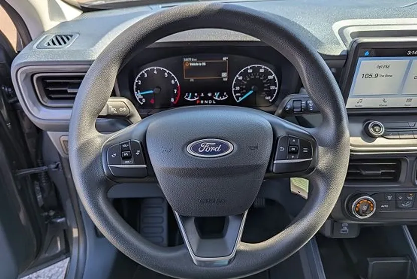 2022 Ford Maverick XL photo 1