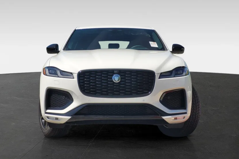 2026 Jaguar F-PACE P250 R-Dynamic S photo 1