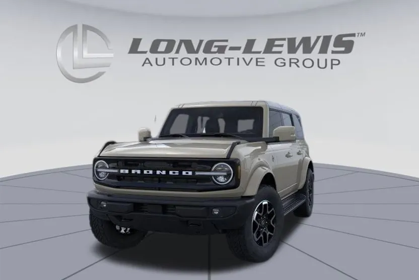 2025 Ford Bronco Outer Banks photo 1