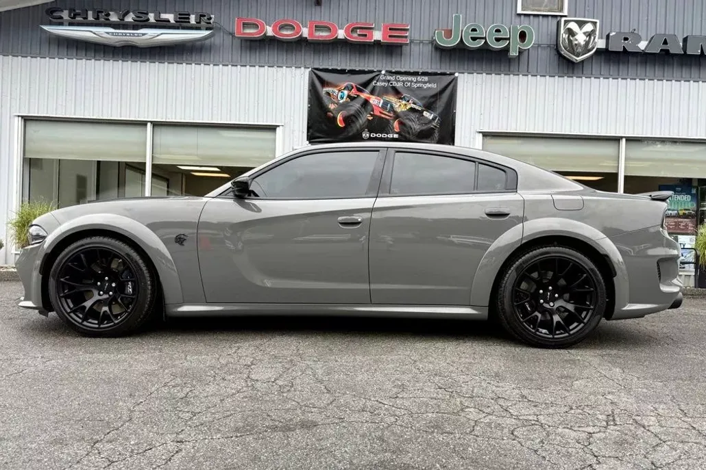 2023 Dodge Charger SRT8 Hellcat Redeye Widebody photo 1