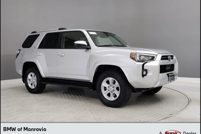 2024 Toyota 4Runner SR5 photo 1