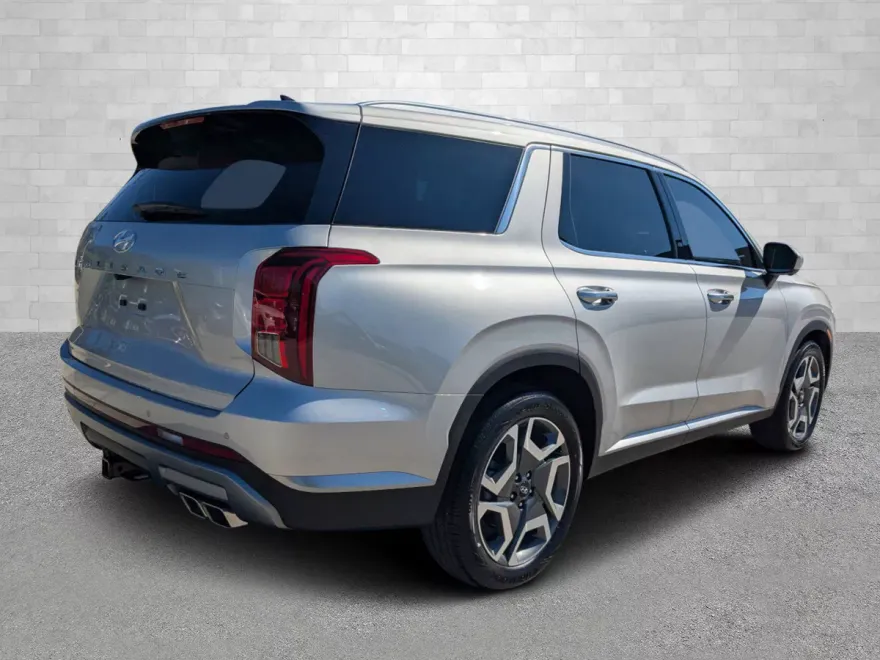 2025 Hyundai Palisade SEL photo 1