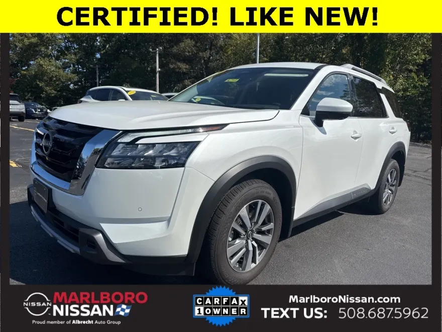 2025 Nissan Pathfinder SL photo 1