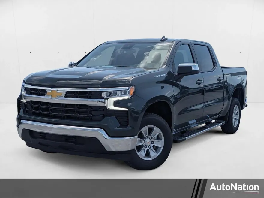 2025 Chevrolet Silverado 1500 LT photo 1
