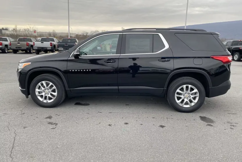 2020 Chevrolet Traverse Cloth 1LT photo 1