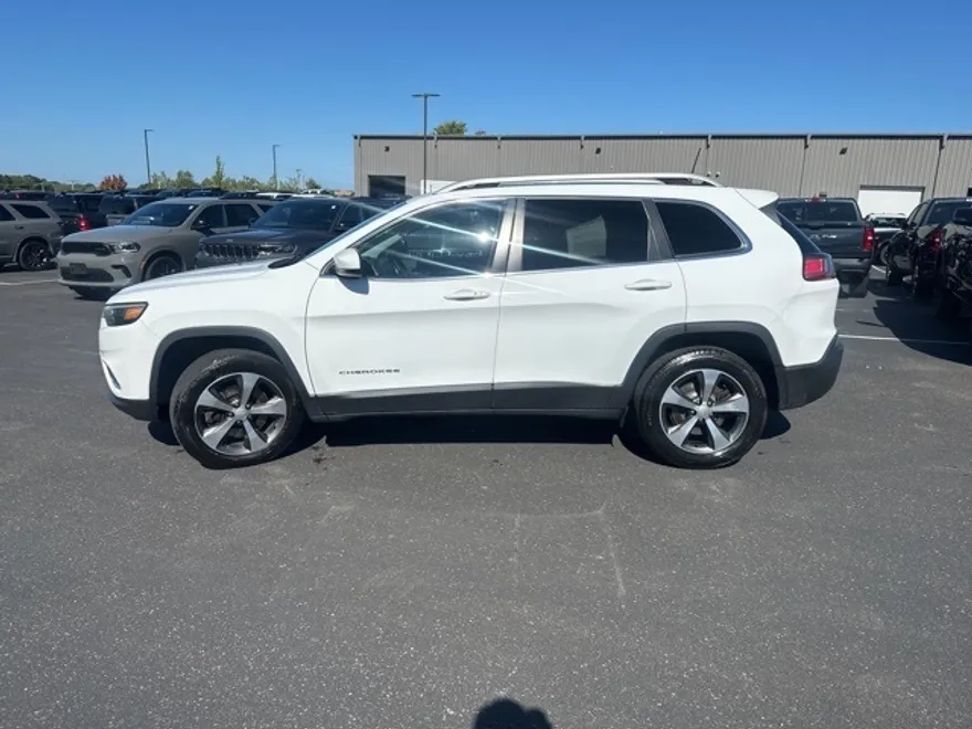 2020 Jeep Cherokee Limited photo 1