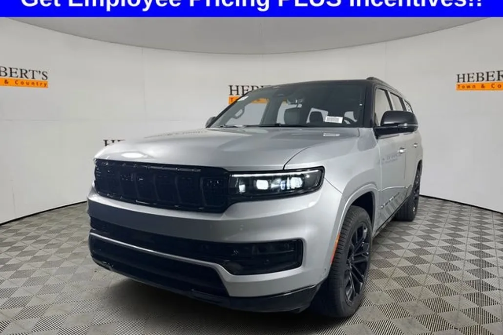 2024 Jeep Grand Wagoneer II photo 1