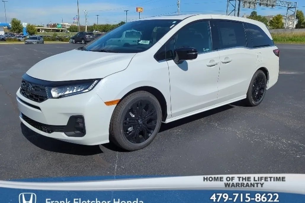 2026 Honda Odyssey photo 1
