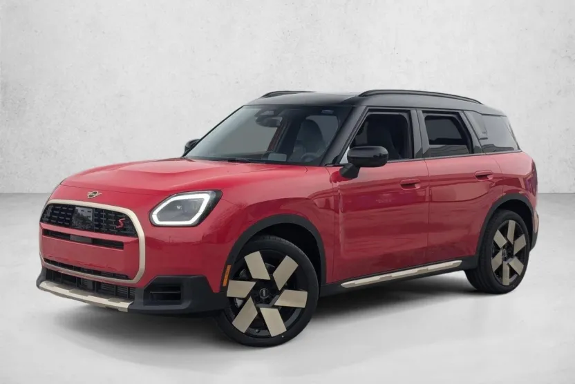 2025 Mini Countryman ALL4 S photo 1