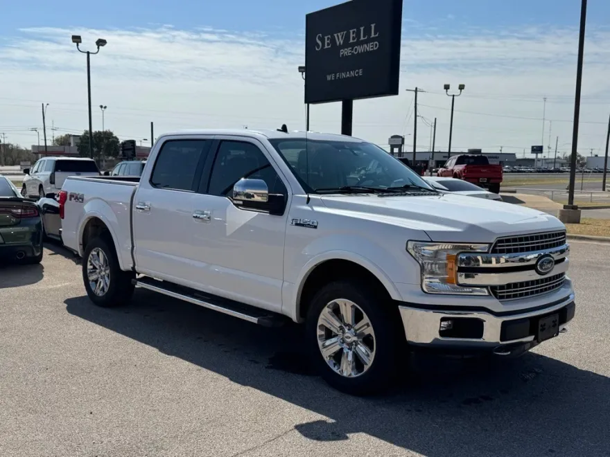 2019 Ford F-150 Lariat photo 1