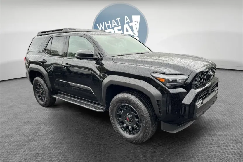 2025 Toyota 4Runner TRD Off-Road Premium 4WD photo 1