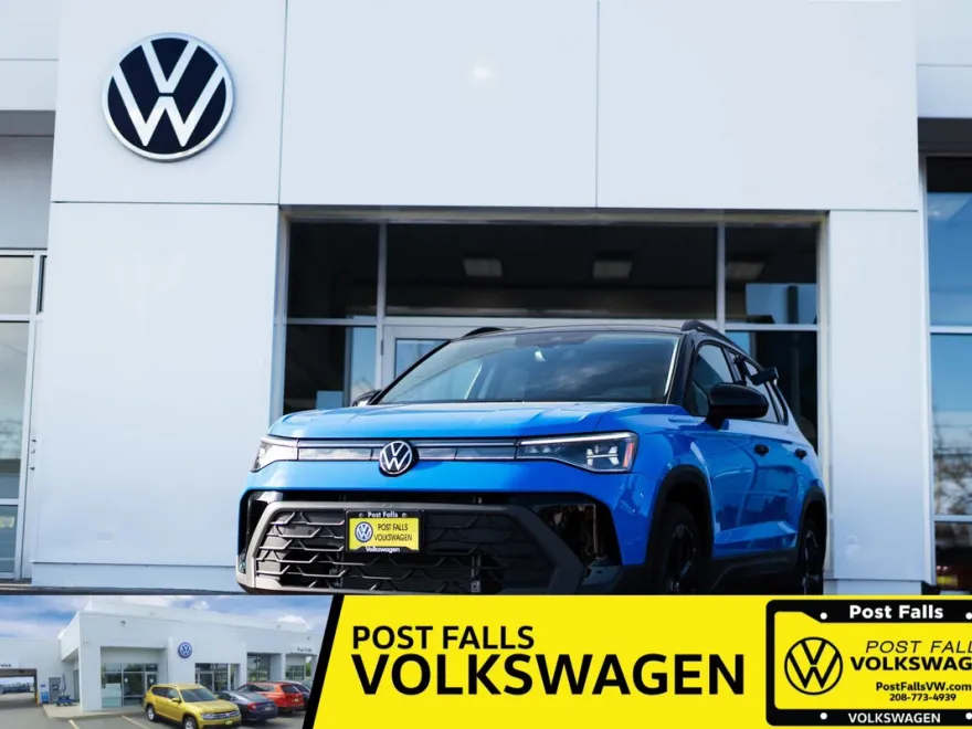 2025 Volkswagen Taos SE photo 1