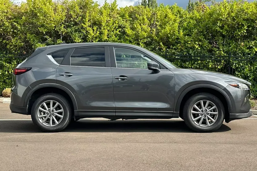 2022 Mazda CX-5 2.5 Select photo 1
