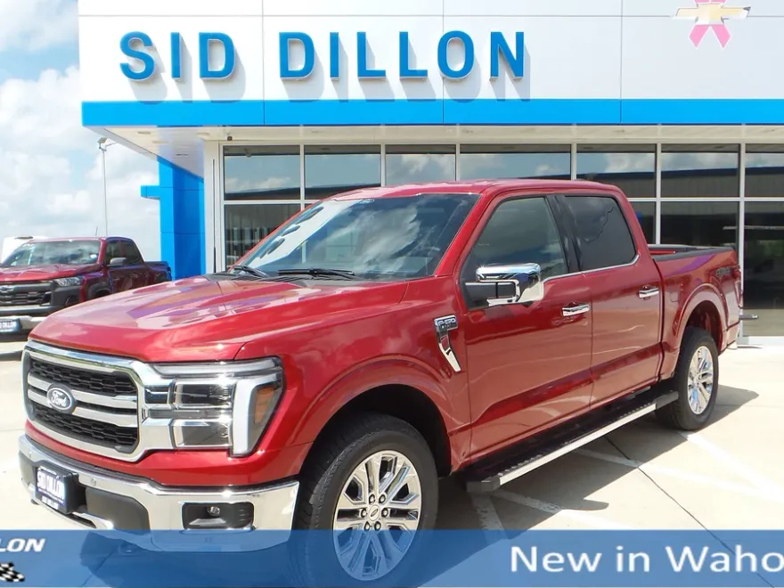 2025 Ford F-150 Lariat photo 1
