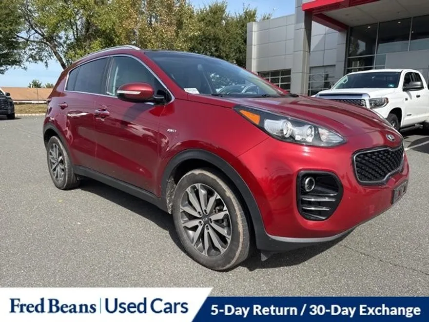 2017 Kia Sportage EX photo 1