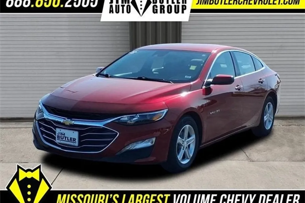 2024 Chevrolet Malibu 1LT photo 1