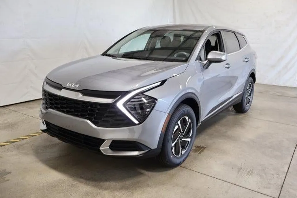 2025 Kia Sportage Hybrid LX photo 1
