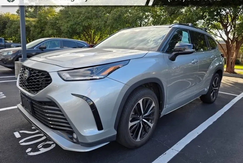 2021 Toyota Highlander XSE photo 1