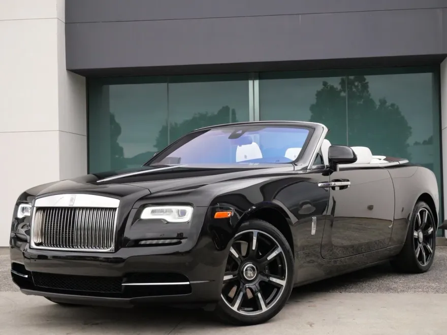 2018 Rolls Royce Dawn RR6 photo 1